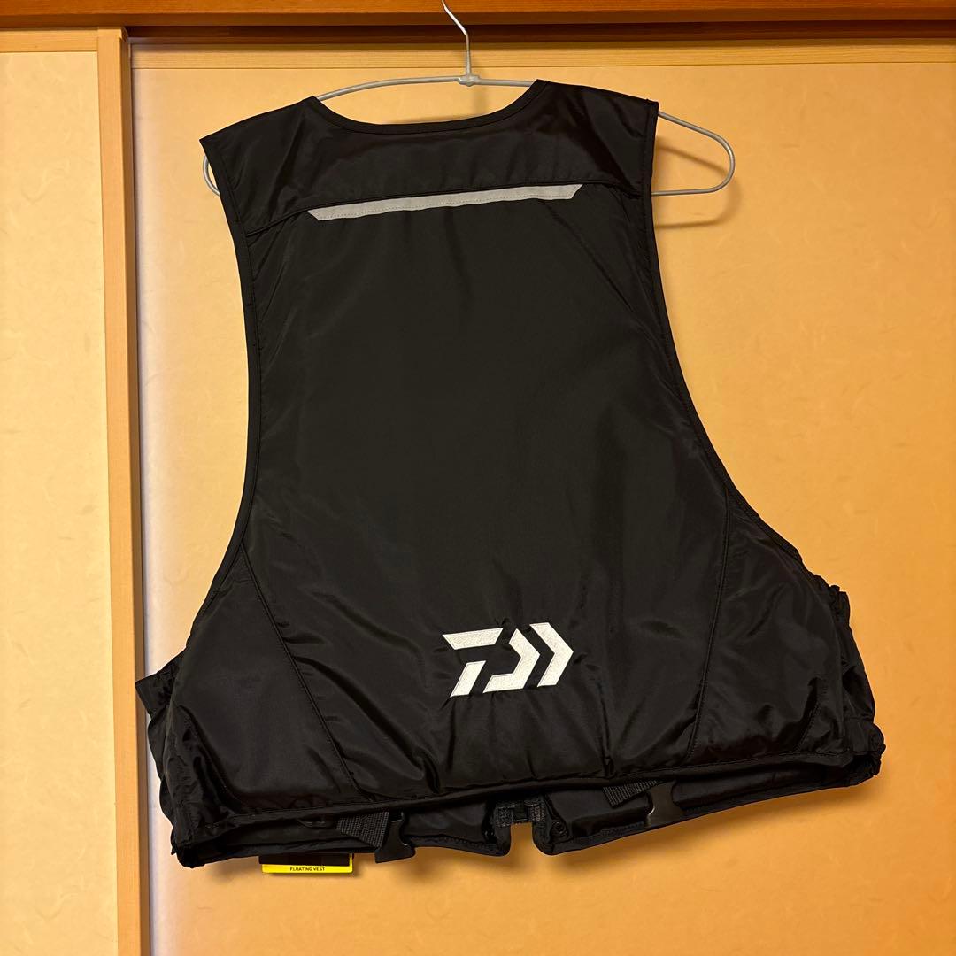 DAIWA フィッシングライフジャケット ブラック