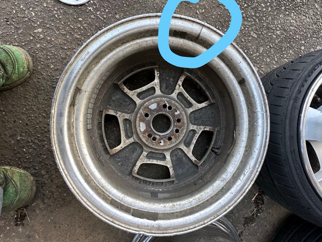 ワーク ユーロライン 15インチ 7J +35 4h/5hマルチ PCD100