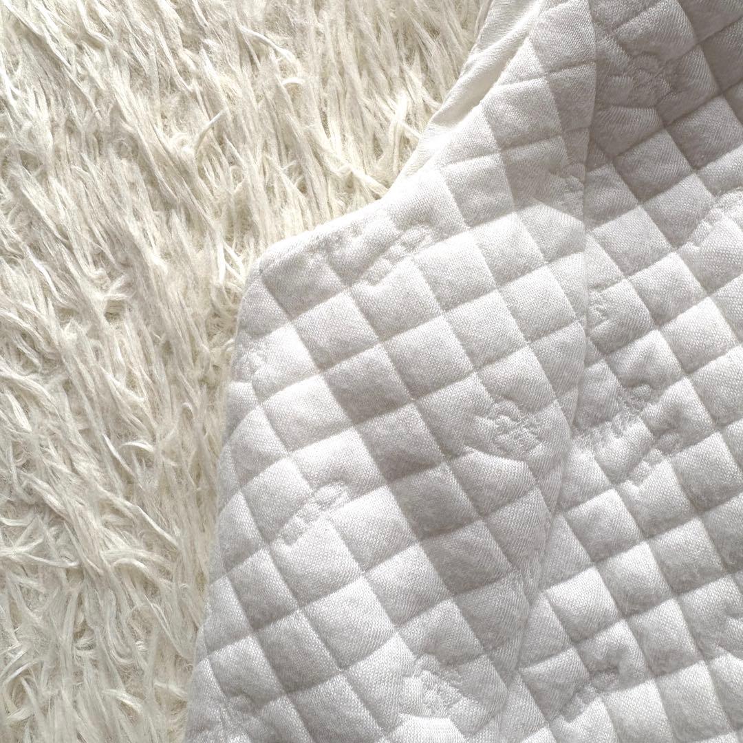 【美品】23年 リボン　カメリアダブルジップ　フード付きキルティングワンピース