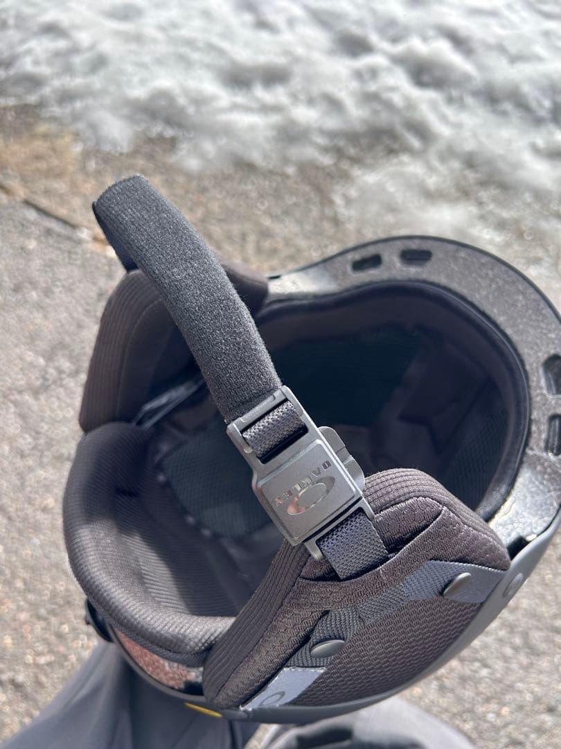 OAKLEY マットブラック ヘルメット