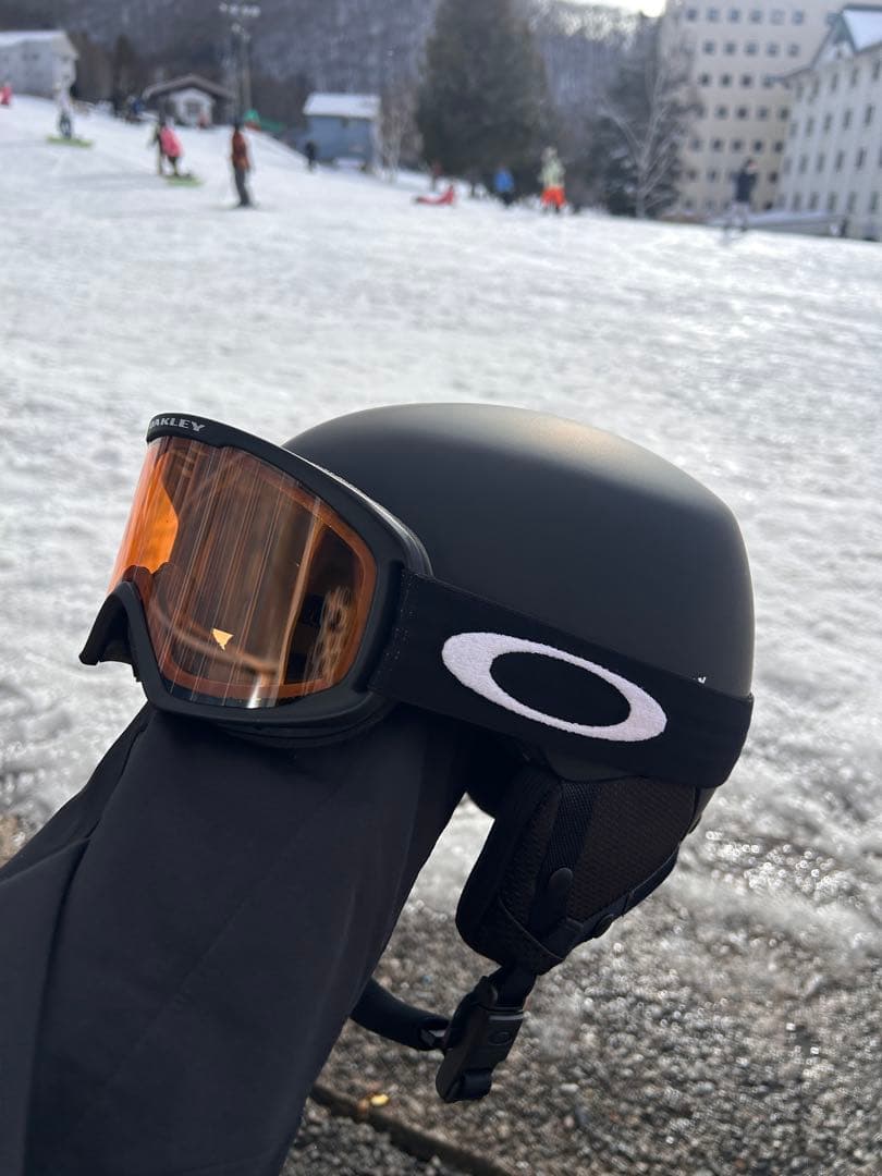 OAKLEY マットブラック ヘルメット