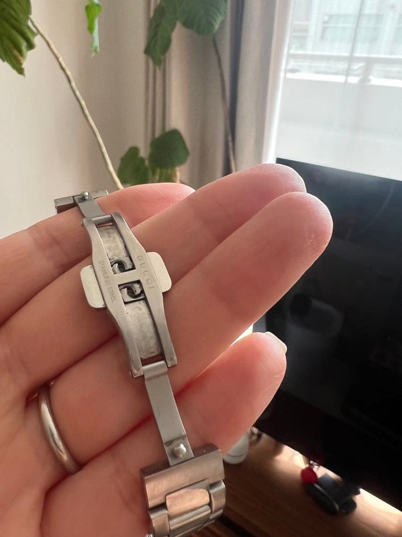 希少✨美品‼️GUCCI 蜂腕時計　Bee