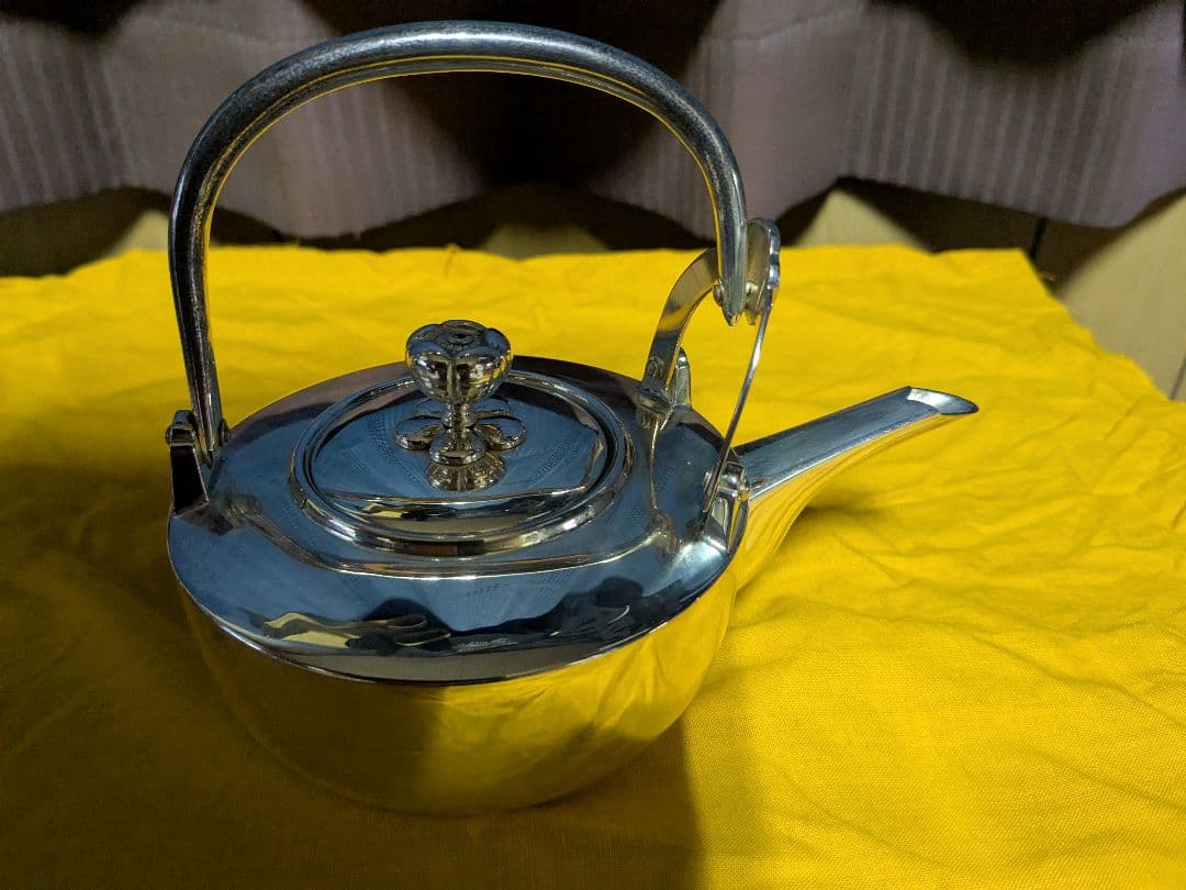 銀製工芸品、お屠蘇器、美品、重量228.81グラム5月10日限り値下げします