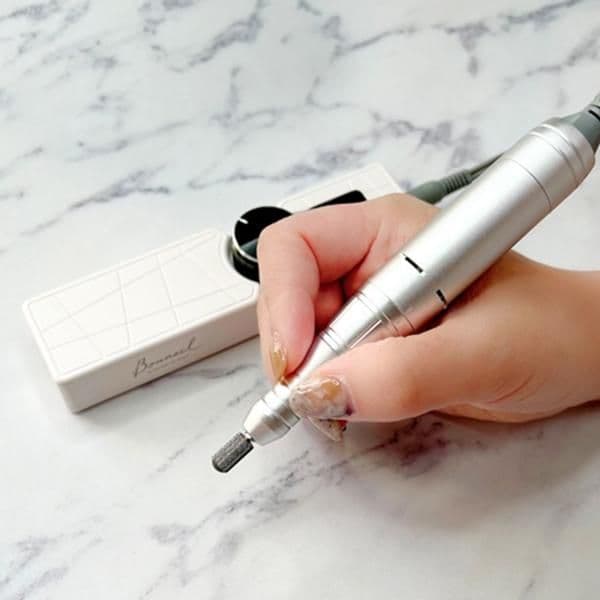 定価17000円 Bonnail ポータブルネイルマシン おまけ付き ボンネイル