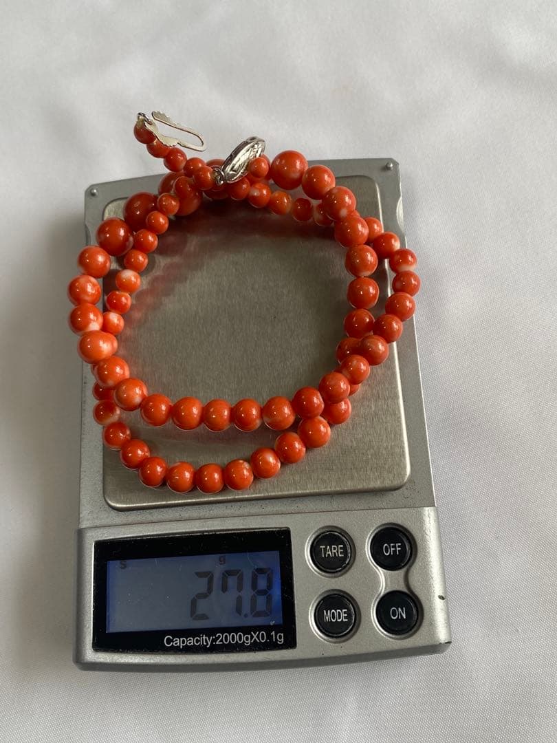 沖縄産珊瑚のネックレス 約40インチ