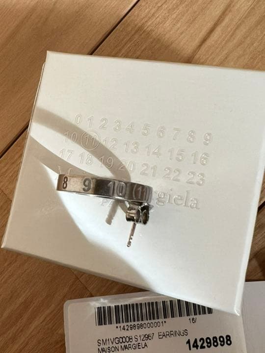 Maison Margiela メゾンマルジェラ ナンバーリング サークルピアス