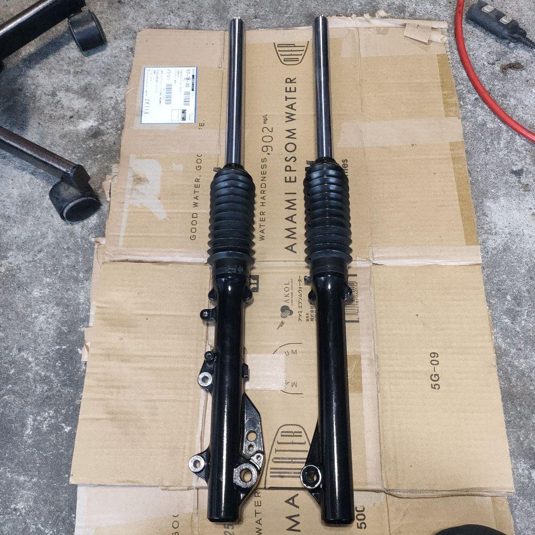 ハンターカブ　CT125　JA55　JA65　中古　フォーク左右　オイル漏れ錆無