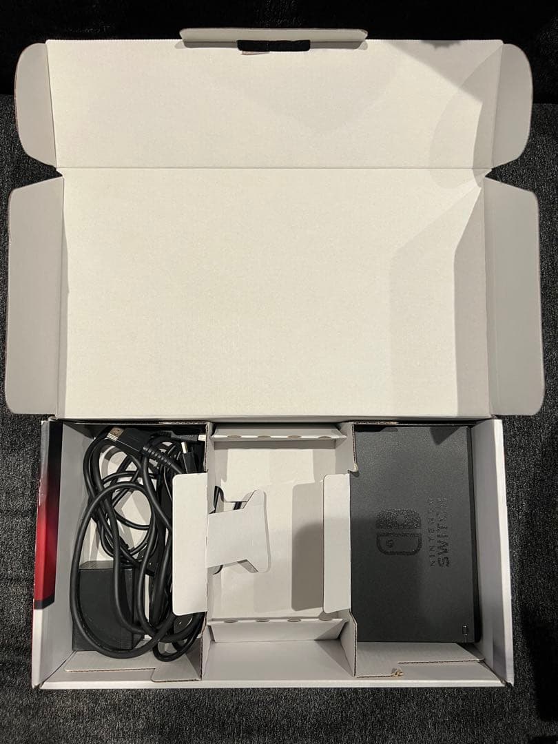 【本体美品】Nintendo Switch 本体 グレー