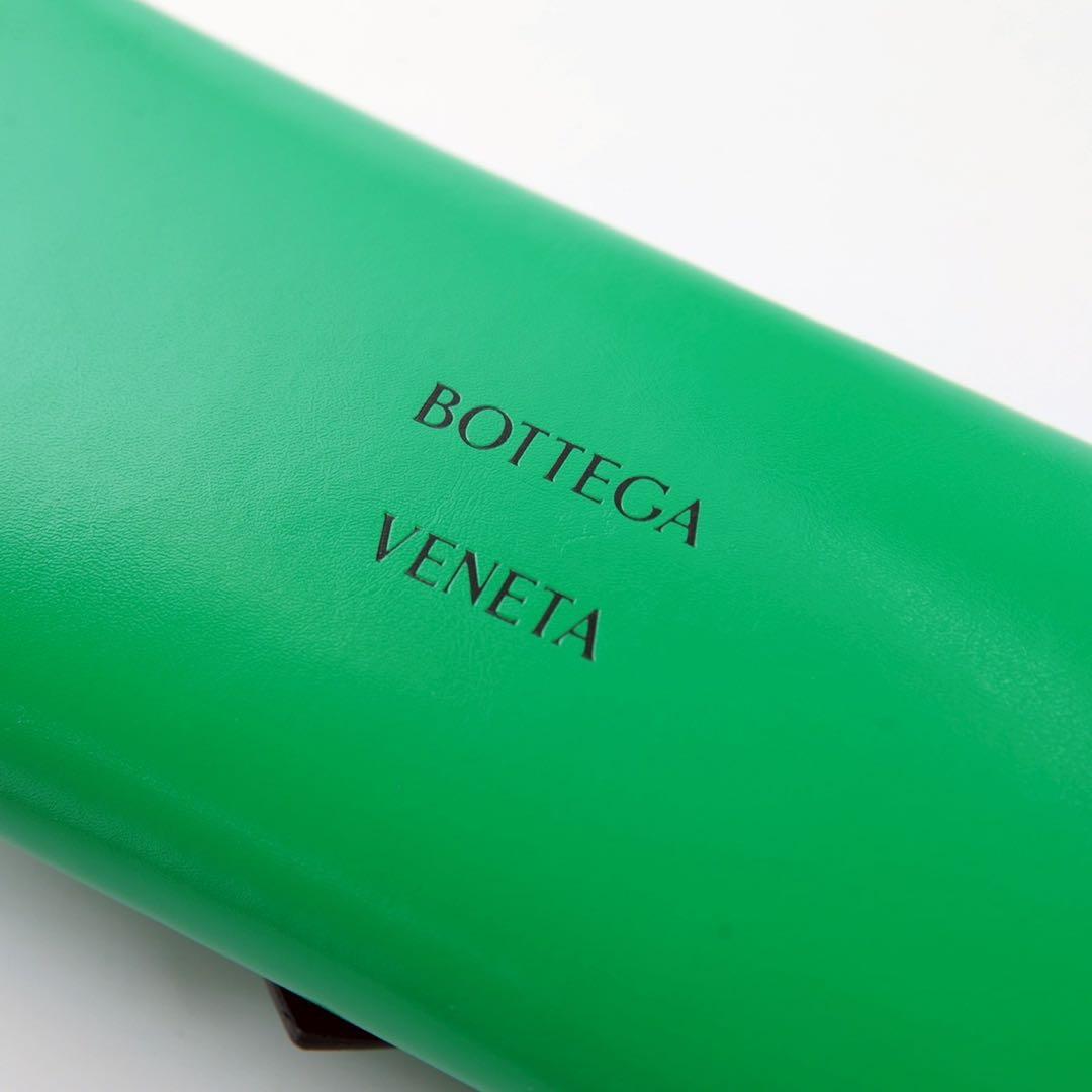 常田大希　着用　ボッテガヴェネタ　BOTTEGA VENETA サングラス
