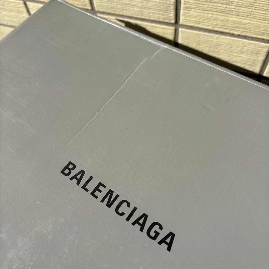 美品　新品未使用　BALENCIAGA トリプルS スニーカー 39 ミント