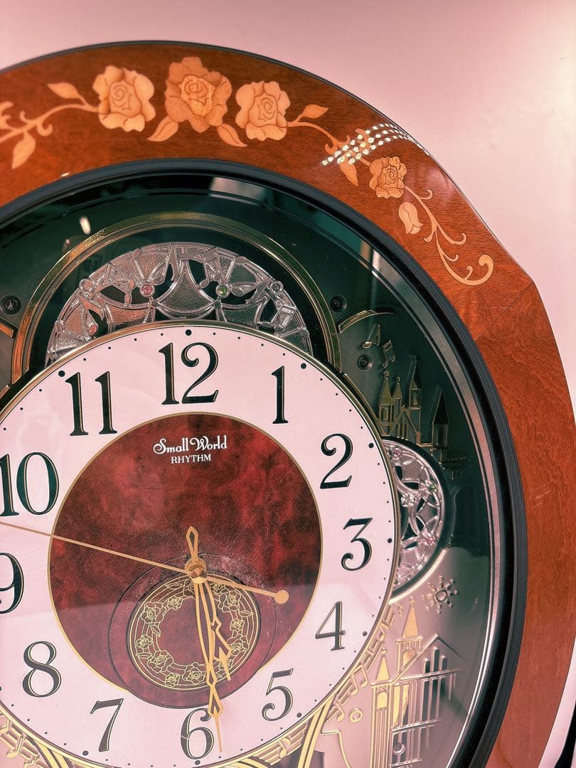 Small World 掛時計 木製フレーム