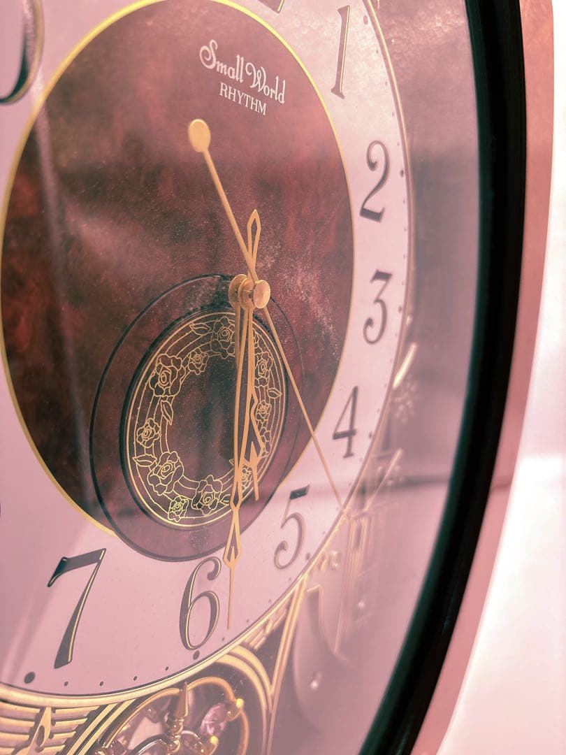 Small World 掛時計 木製フレーム
