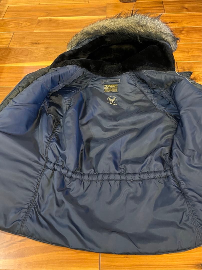 バズリクソンズ　Ｎ３Ｂミリタリージャケット