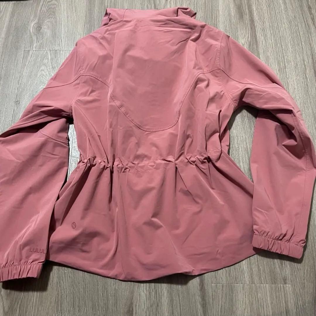lululemon ジップパーカー ピンク　ピラティス　ヨガ　撥水アウター