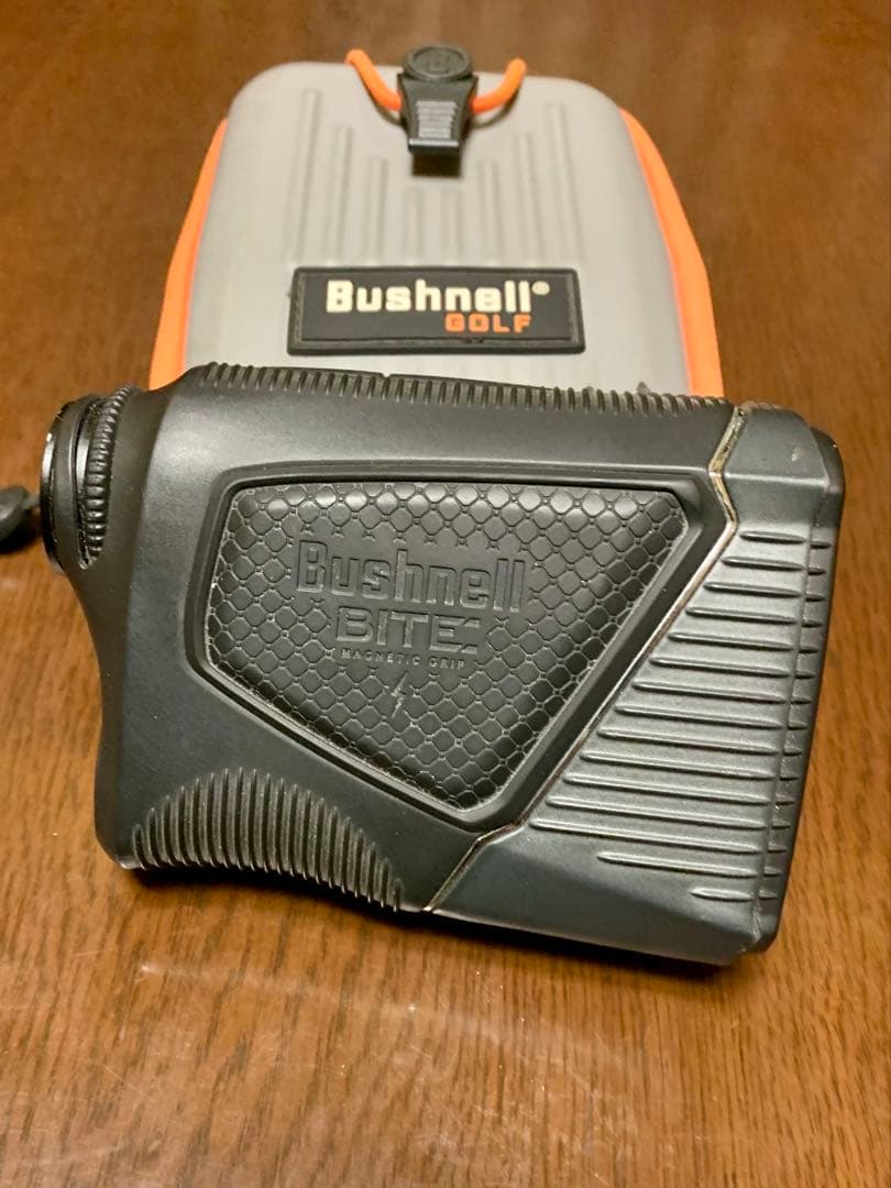 Bushnell PRO XE ジョルト (ゴルフ用距離計)
