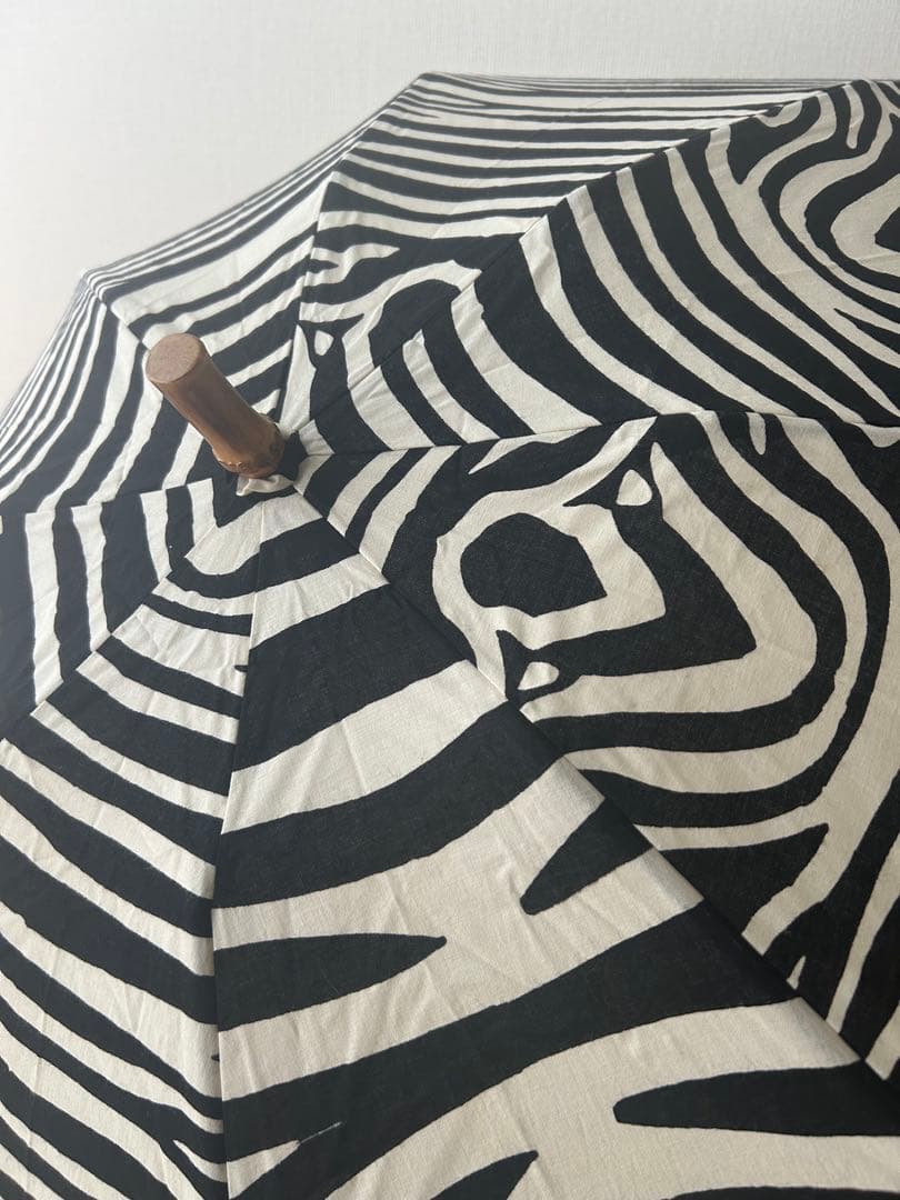 傳 tutaee(ツタエ)　ツタエノヒガサ　折り畳み日傘　***即購入可能***