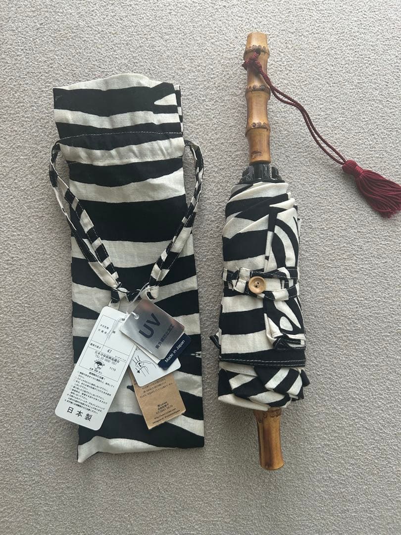 傳 tutaee(ツタエ)　ツタエノヒガサ　折り畳み日傘　***即購入可能***