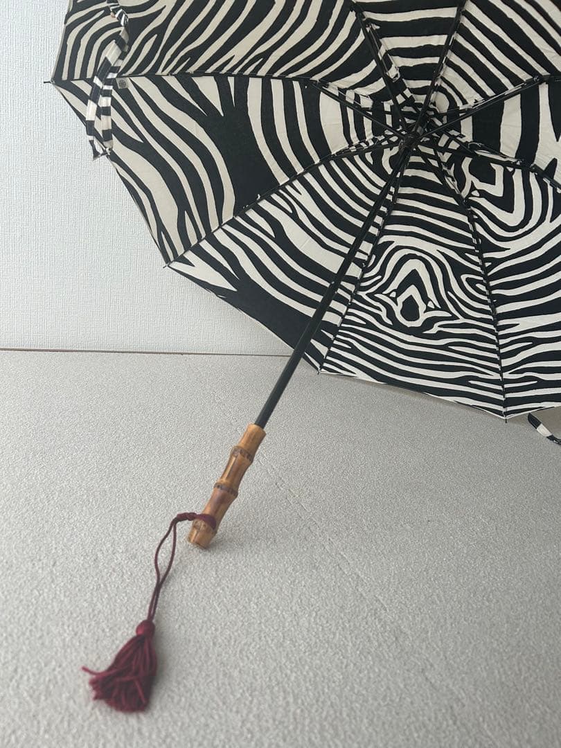 傳 tutaee(ツタエ)　ツタエノヒガサ　折り畳み日傘　***即購入可能***