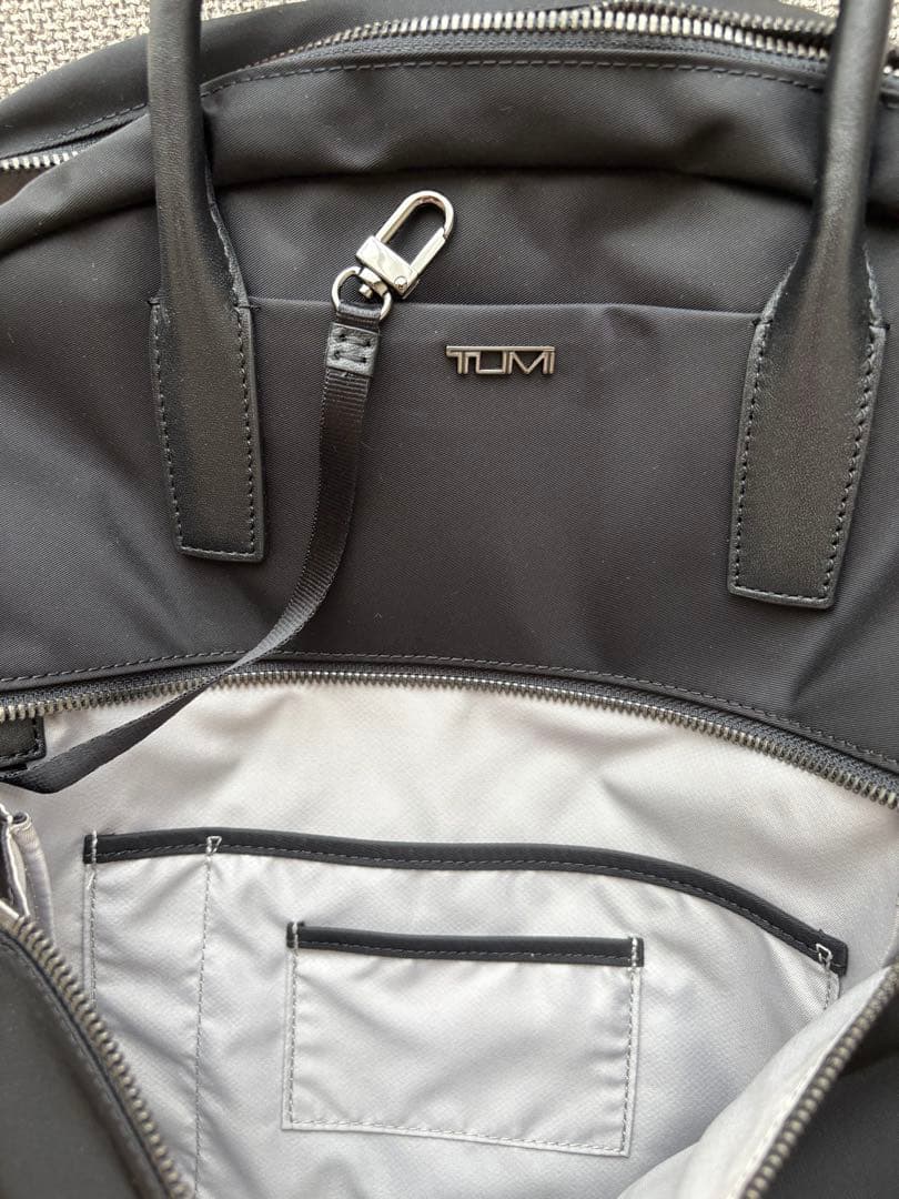 TUMI レディース リュック ビジネスバッグ