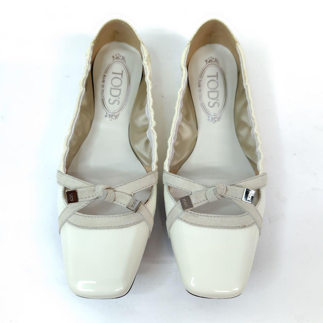 ★ほぼ未使用★トッズ フラットシューズ 38 バレエ エナメル リボン
