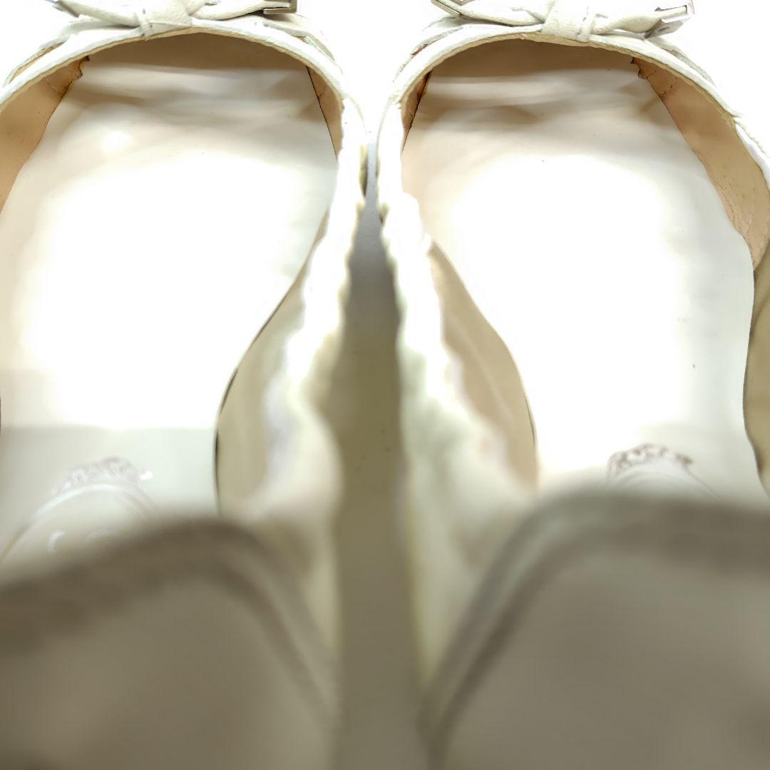 ★ほぼ未使用★トッズ フラットシューズ 38 バレエ エナメル リボン