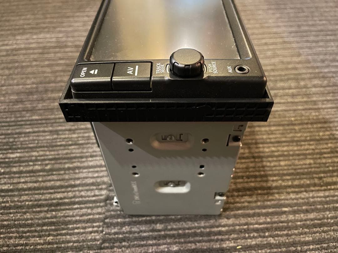 ※アレ日産純正ナビ　MJ118D-W