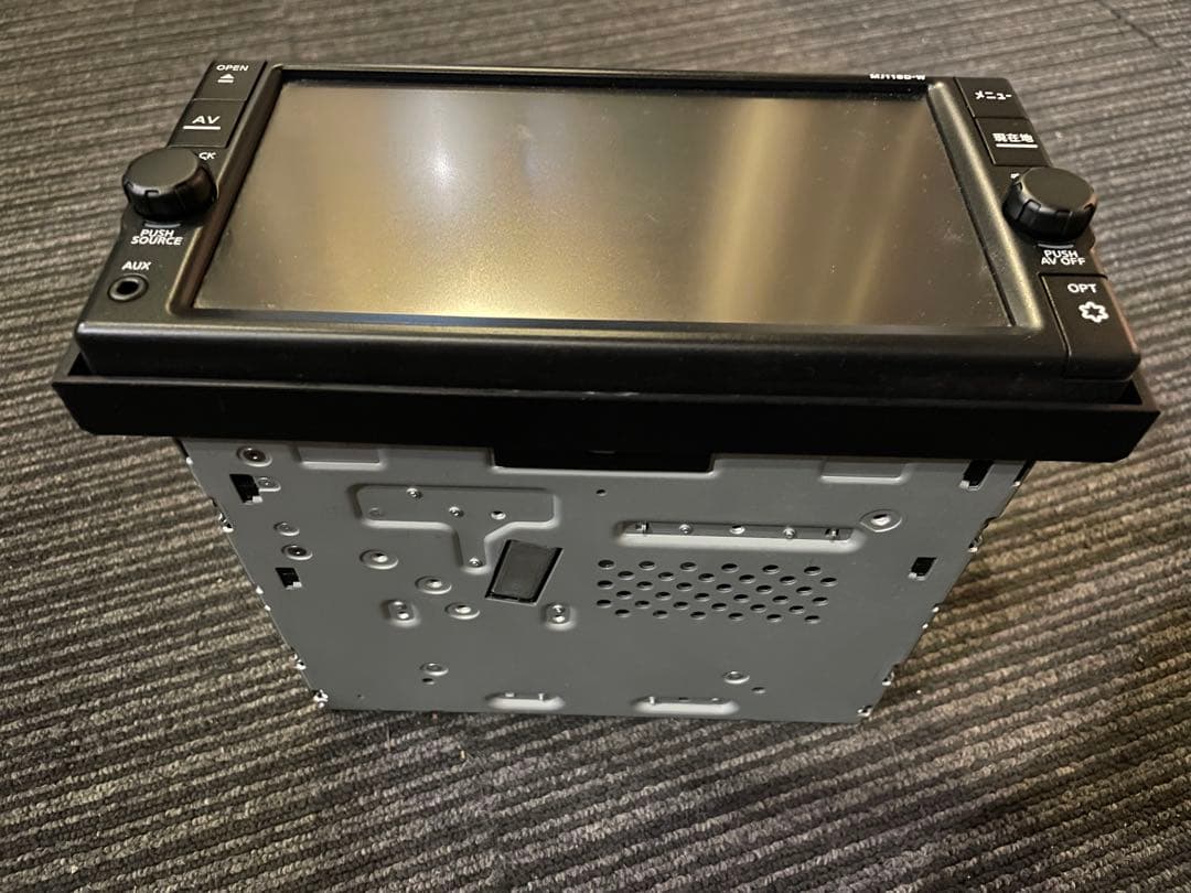 ※アレ日産純正ナビ　MJ118D-W