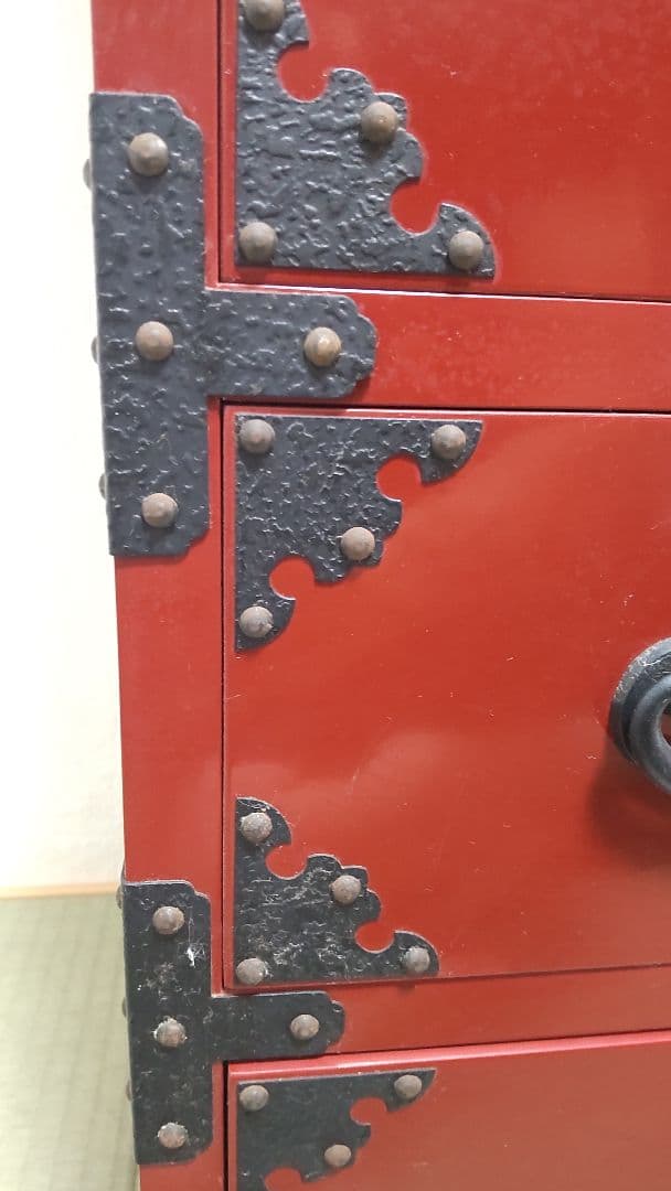 仙台箪笥 和箪笥 アンティーク 茶棚 南蛮 漆 朱色 木製 民芸 鉄金具 大型