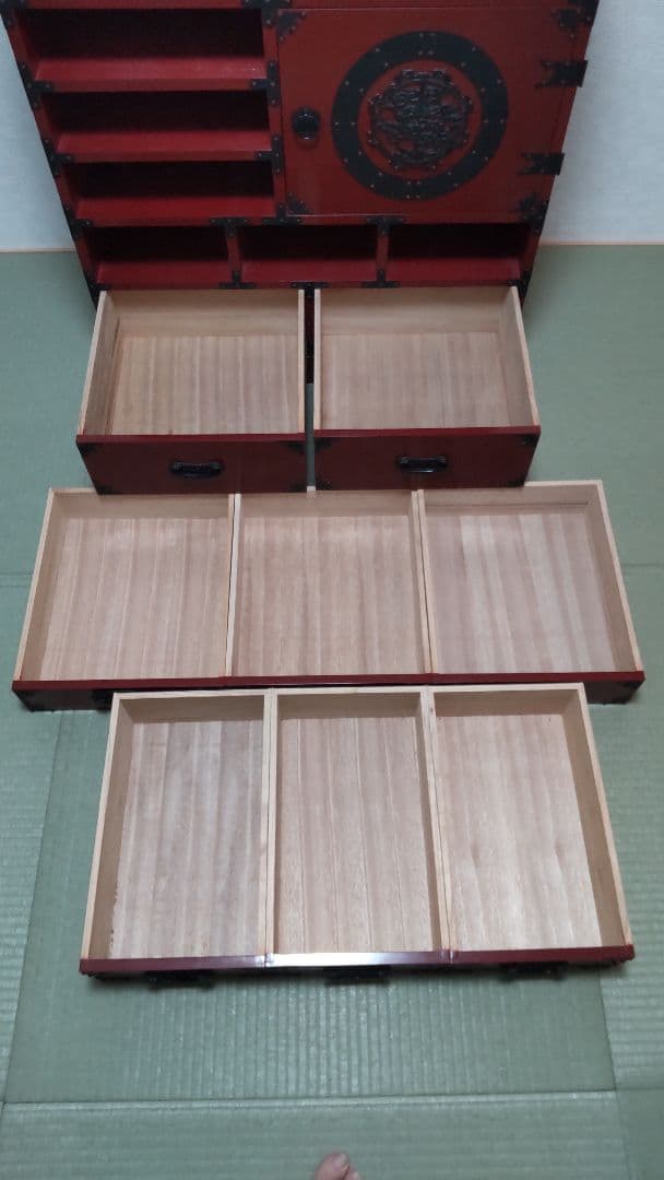 仙台箪笥 和箪笥 アンティーク 茶棚 南蛮 漆 朱色 木製 民芸 鉄金具 大型