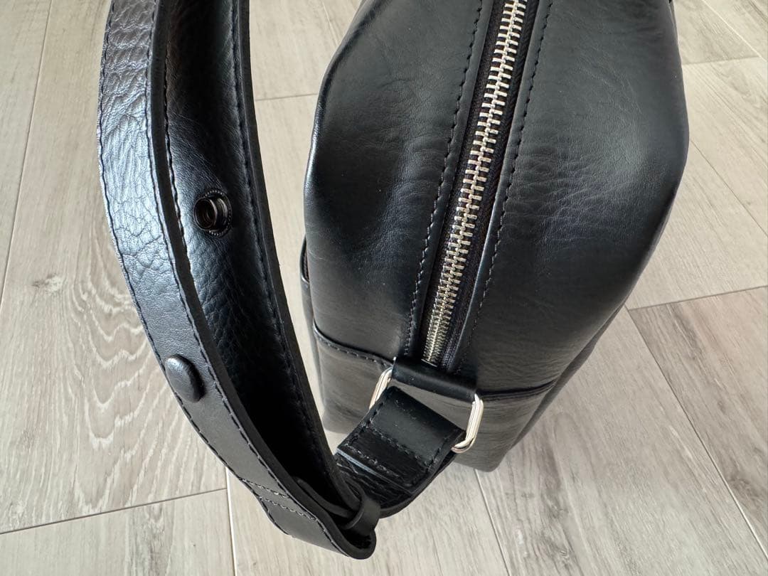 ち*こ様 【新品同様】マドリガル　入手困難　おかかえビジネスバッグ