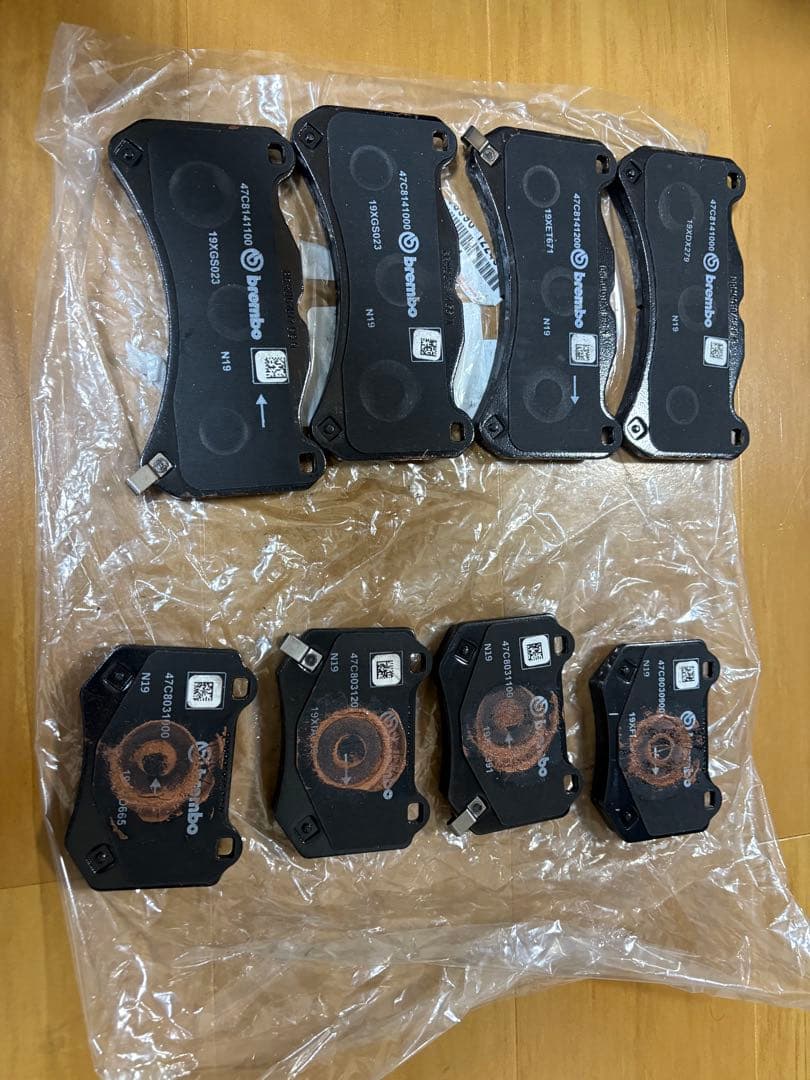 WRX STI新車外しブレーキパッド