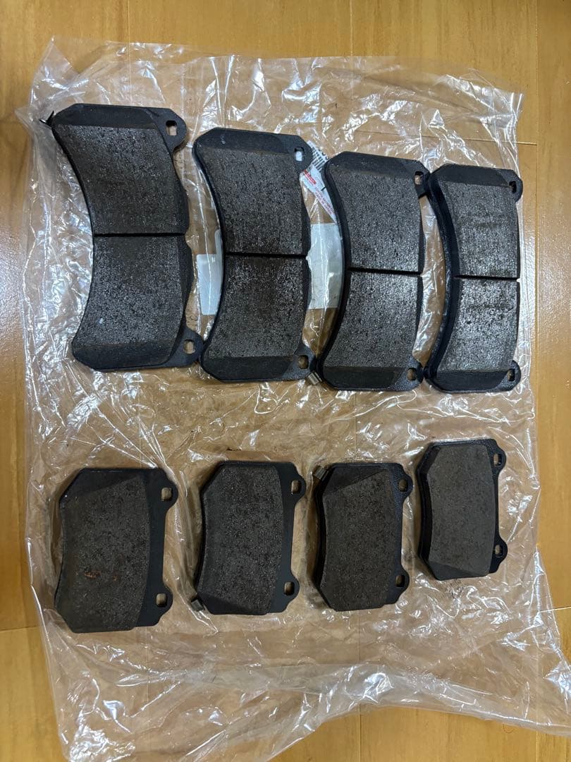 WRX STI新車外しブレーキパッド