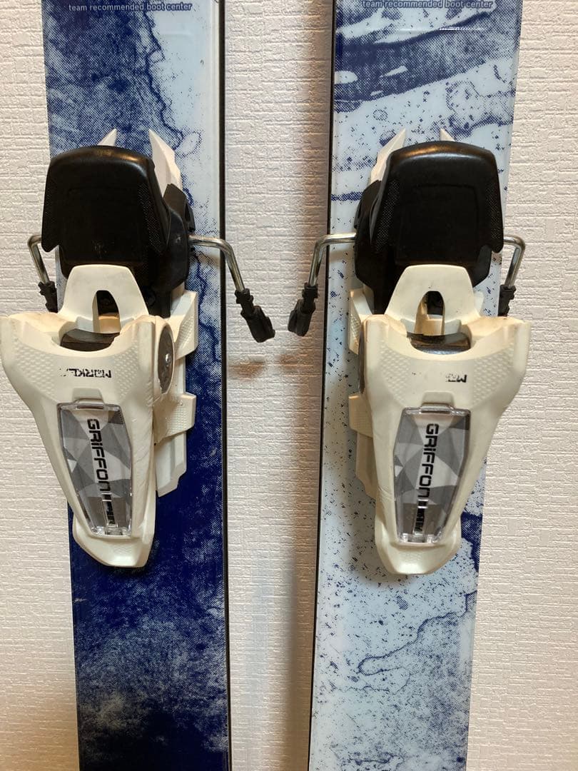 22-23 VOLKL REVOLT 95 165㎝