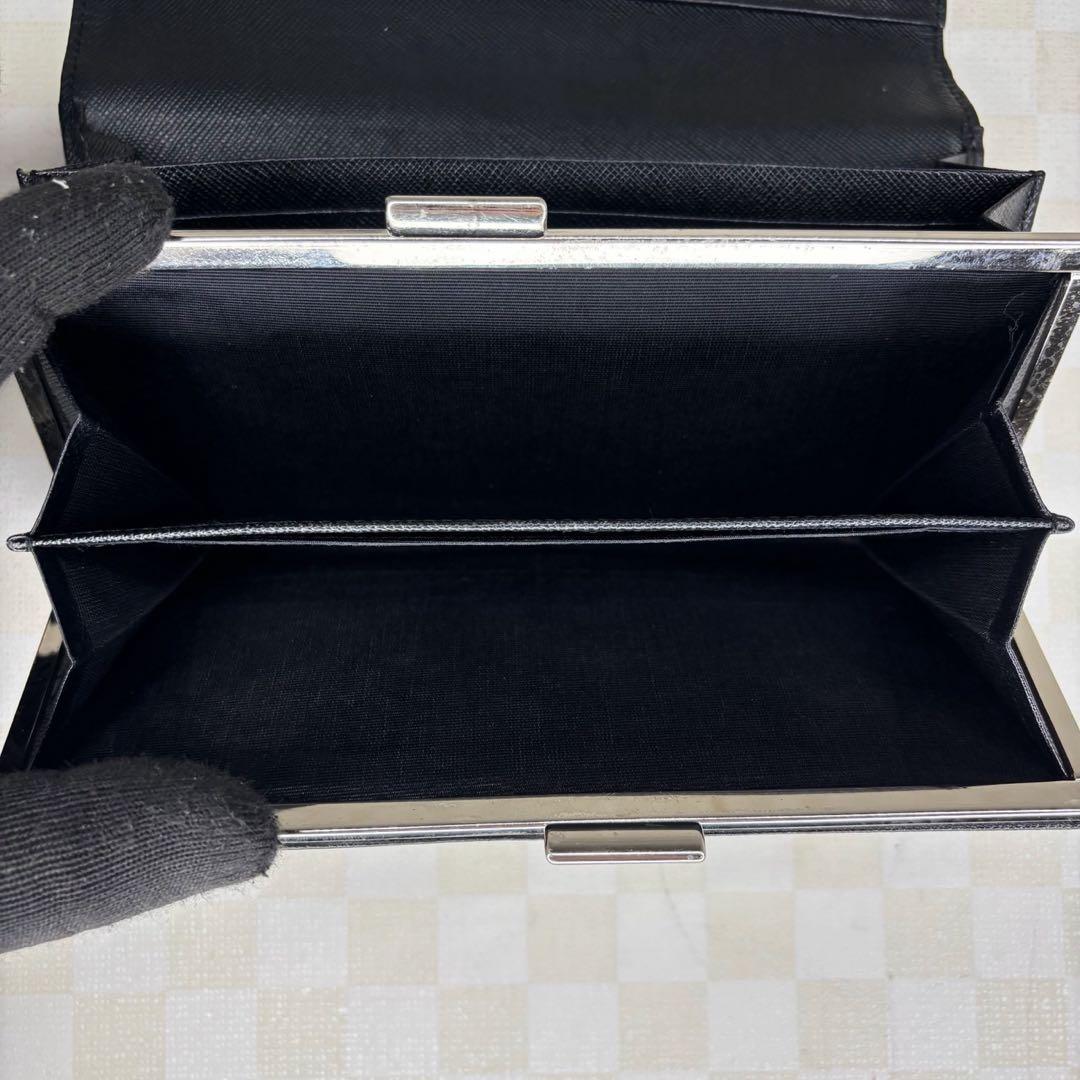 極美品　Burberryバーバリー　長財布　二つ折り　がま口　84