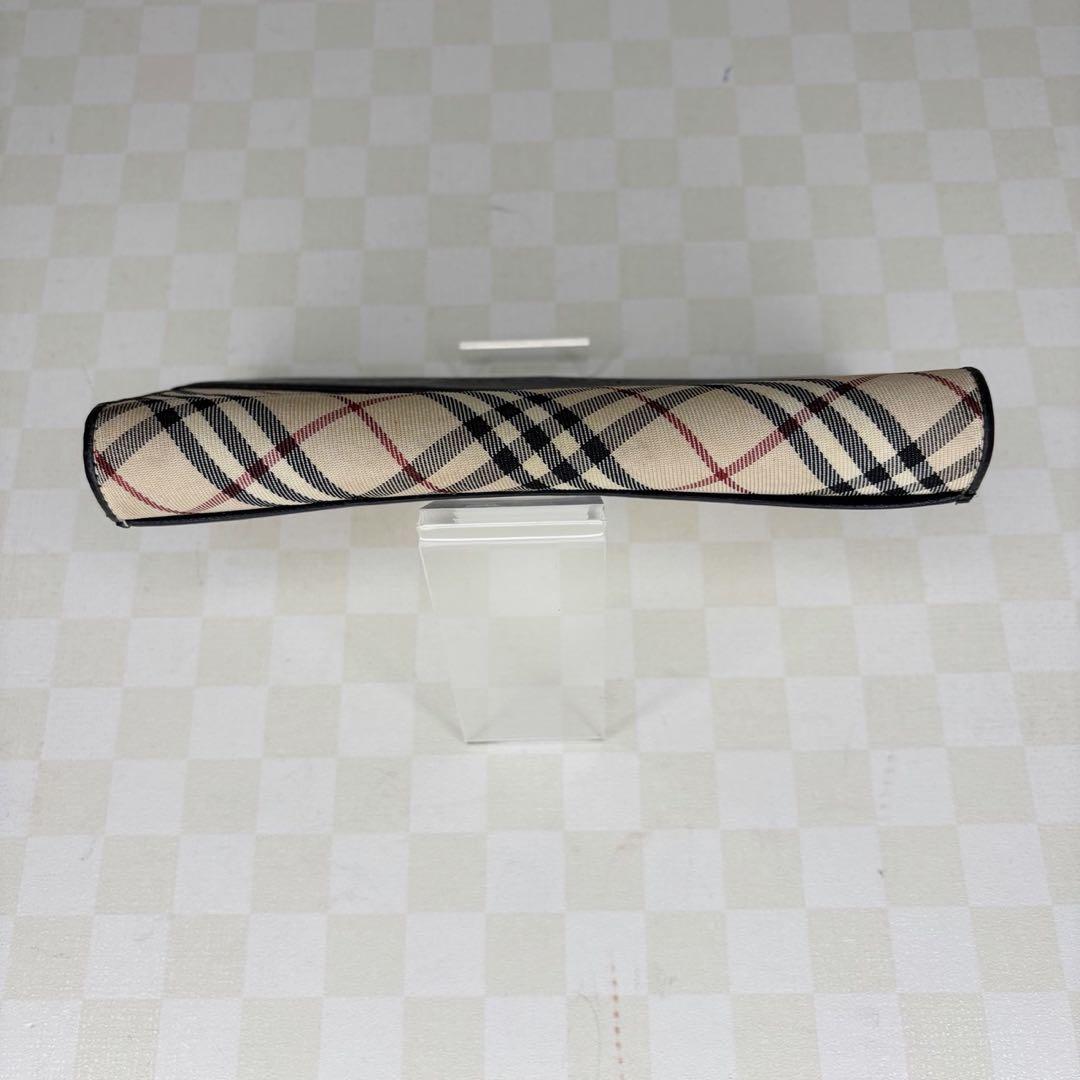 極美品　Burberryバーバリー　長財布　二つ折り　がま口　84