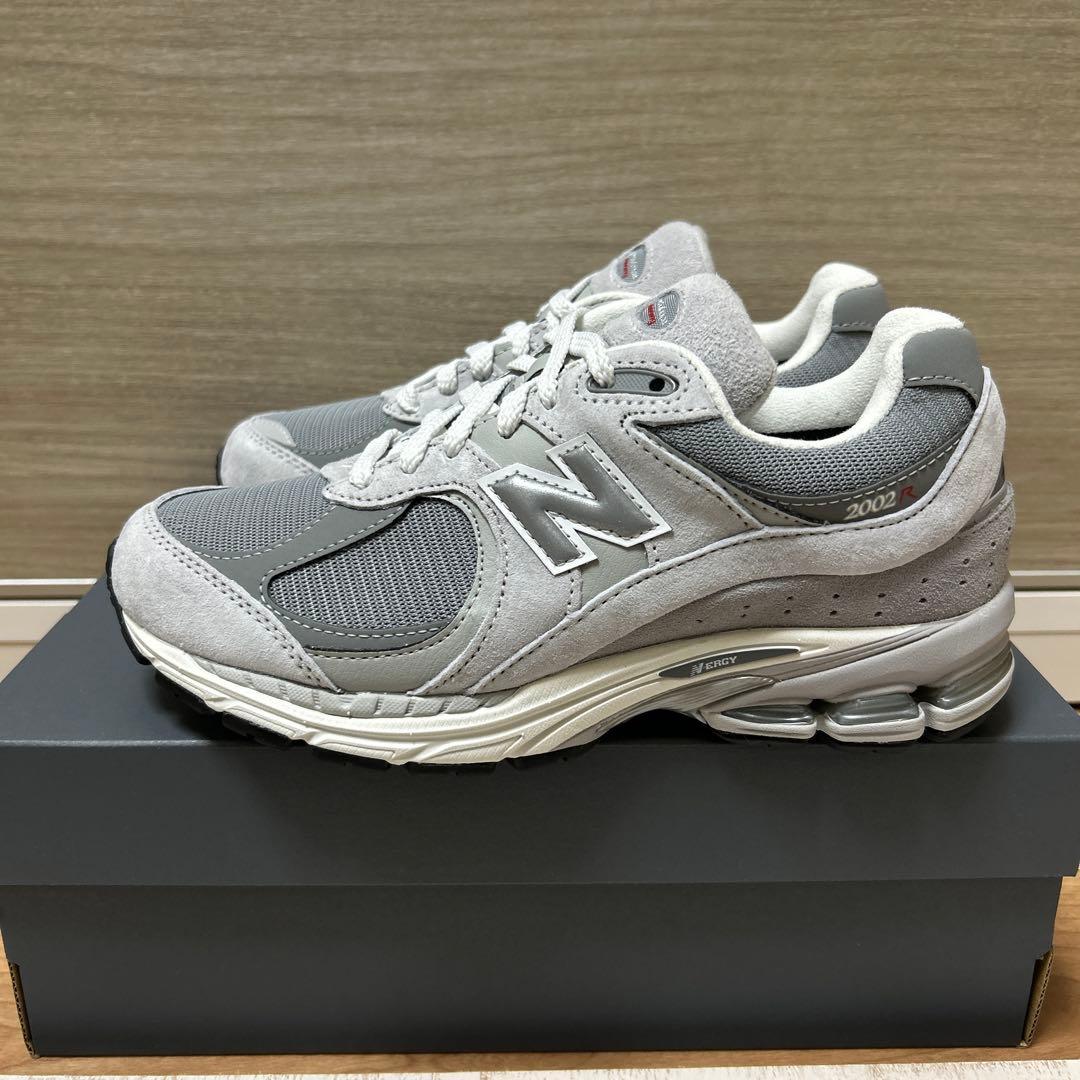 新品未使用 ニューバランス New Balance2002R GORE-TEX