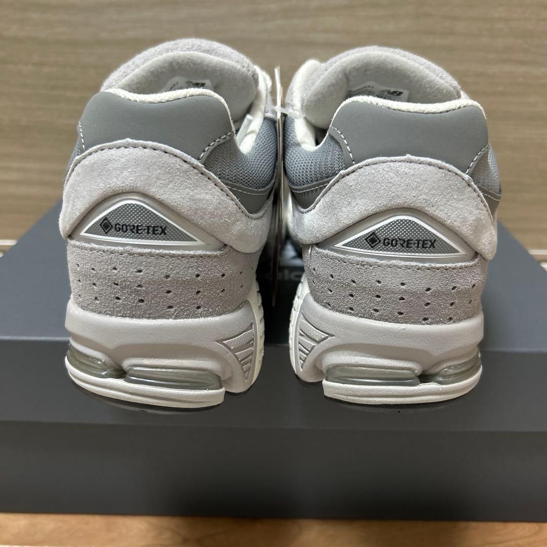 新品未使用 ニューバランス New Balance2002R GORE-TEX