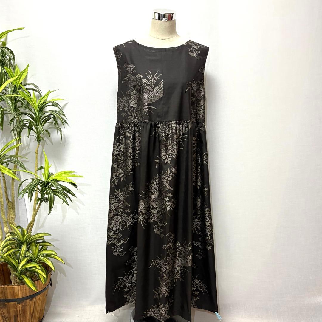 着物リメイク　大島紬花柄ワンピース　ロングジャンパースカート　ゆったりLサイズ