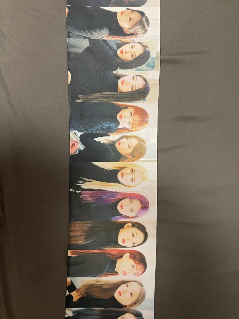 loona イダレソニョ スローガン グッズ