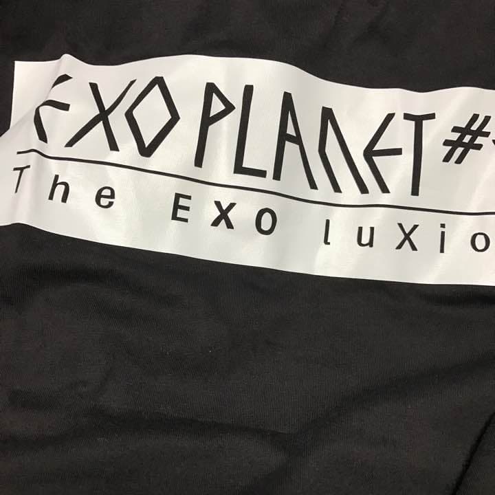 exo カイ Tシャツ
