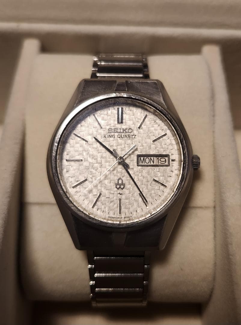 SEIKOキングクォーツ　絹目格子文字盤　0853-8035　1976製　可動品