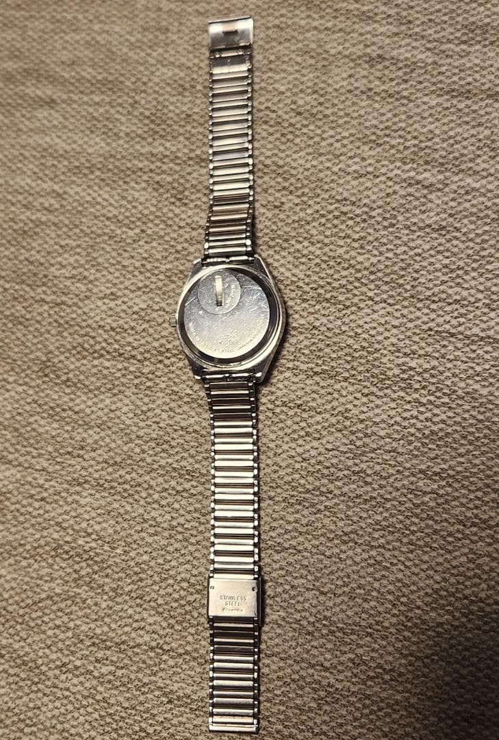 SEIKOキングクォーツ　絹目格子文字盤　0853-8035　1976製　可動品