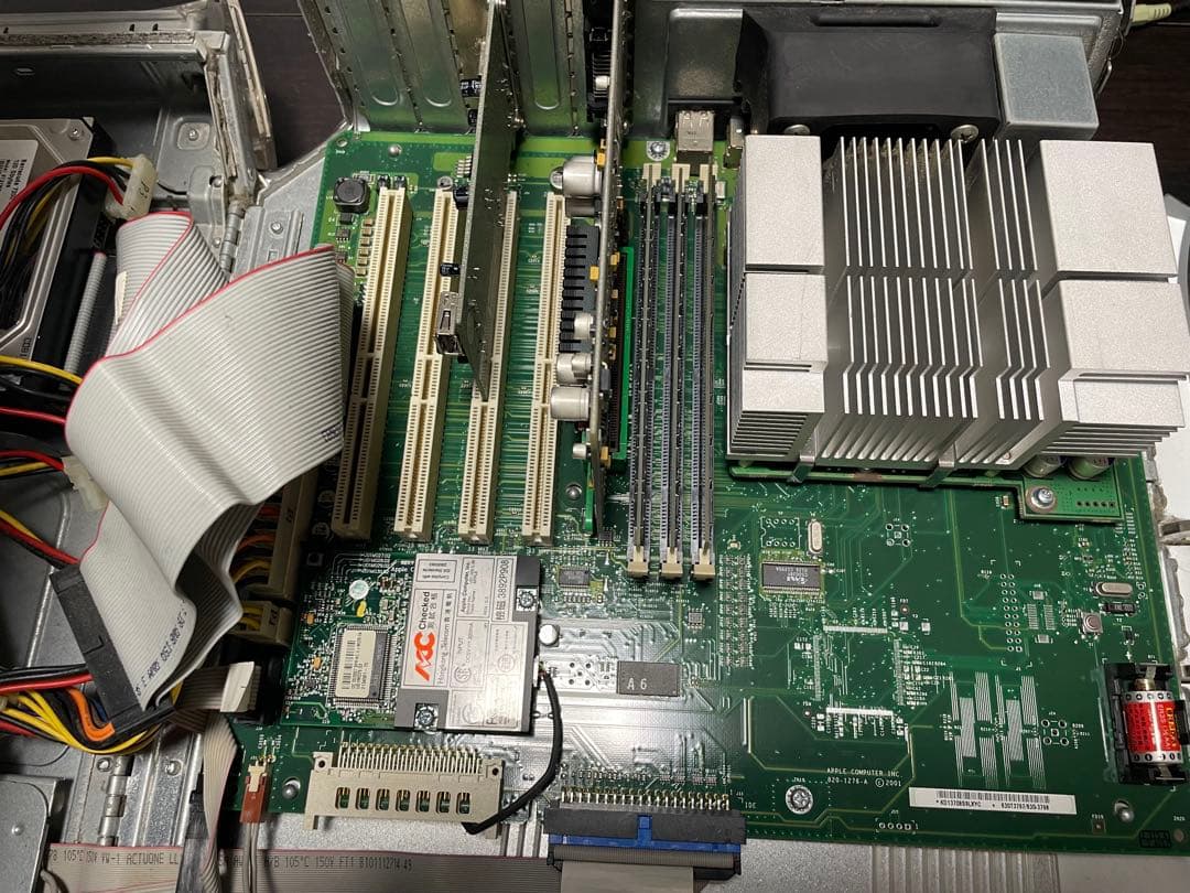 Apple PowerMac G4 クイックシルバー　800Mhz