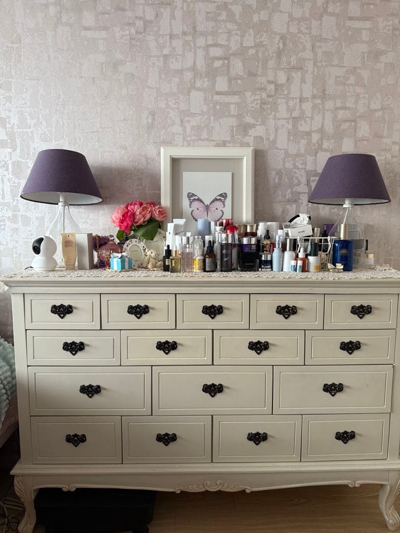 中古★フレンチスタイル　猫足チェスト　4段16杯