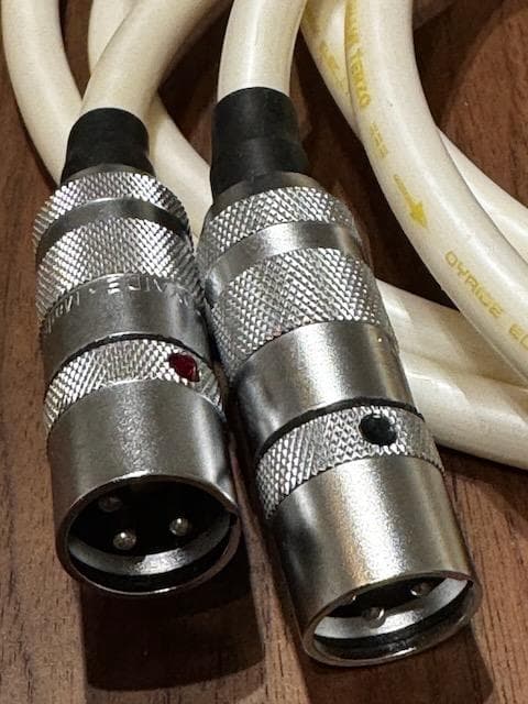 OYAIDE TUNAMI TERZO XX/1.3m 高音質XLRケーブル