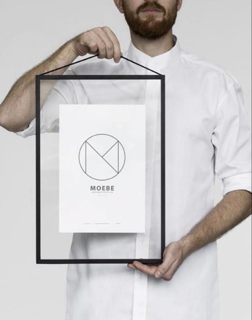 新品未使用　MOEBE フレーム A3 ブラック