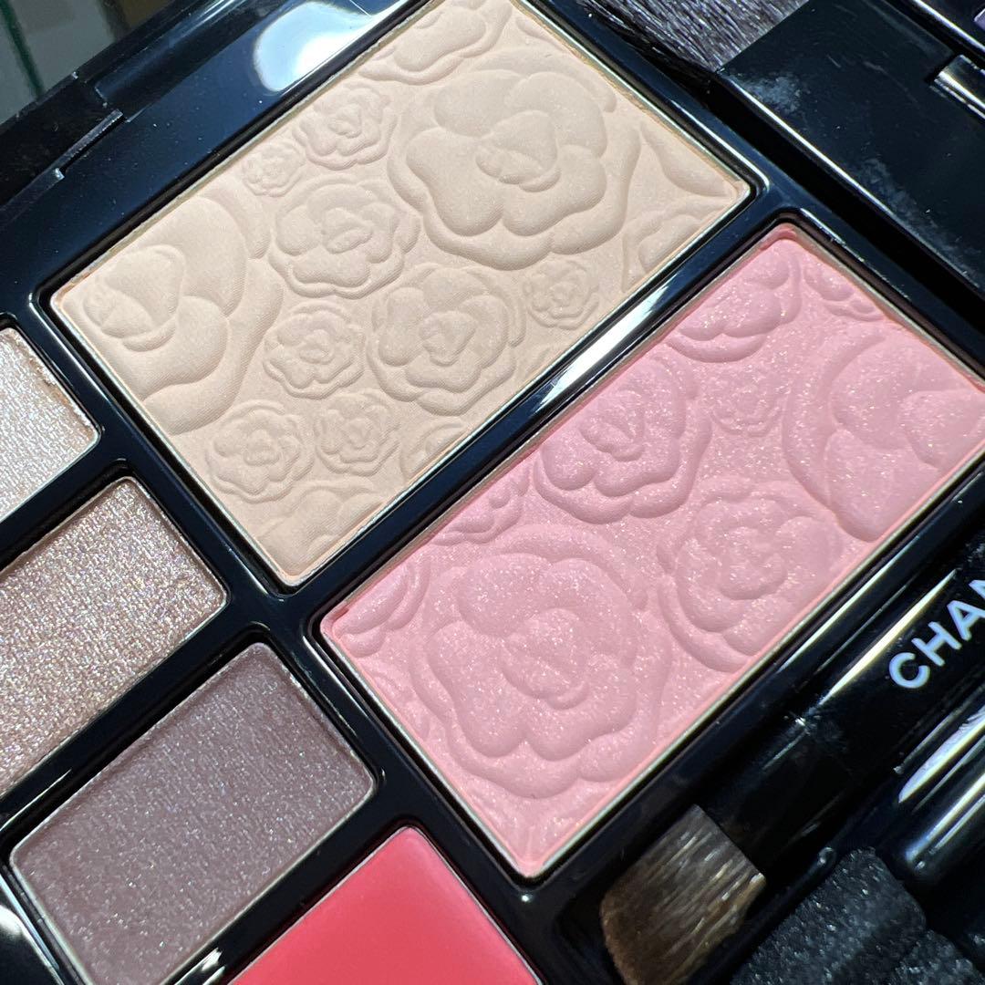 新品　シャネル（CHANEL） トラベル メイクアップ パレット