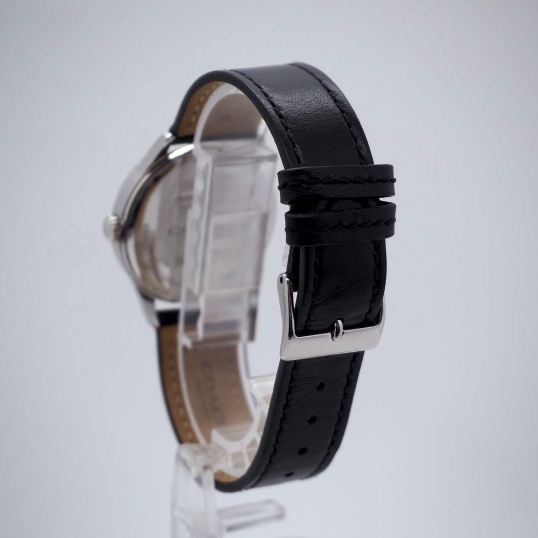 専用187【美品】COACH 時計　ハチ 箱付き 柄 レディース　メンズ