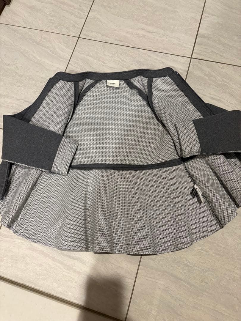 フェンディ　FENDI ジャケット　キッズ　10A