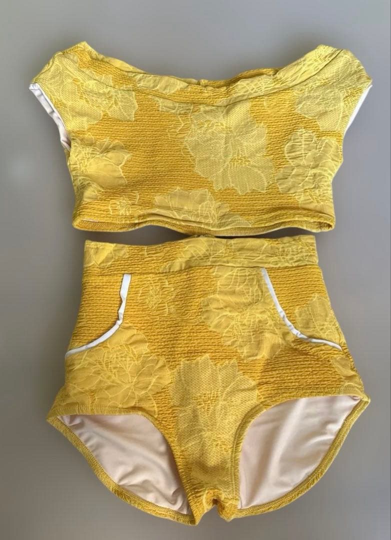 【美品】seea花柄イエローセパレート水着 S